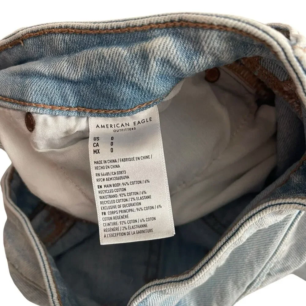 American Eagle 0 Baggy Mom Shorts Light Blue Denim High Rise Raw Hem